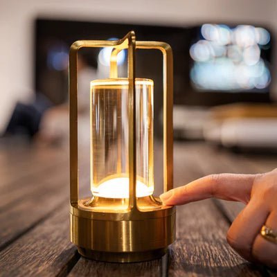 Retro Lamp - Elegant Lighting - Timeless Style | Kalsten
