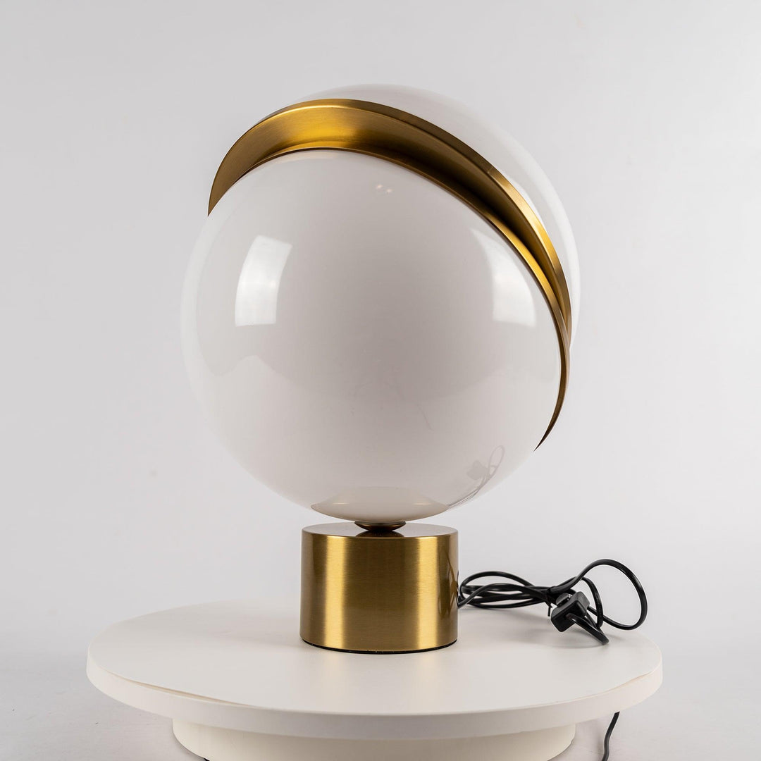 Crescent Table Lamp | Kalsten