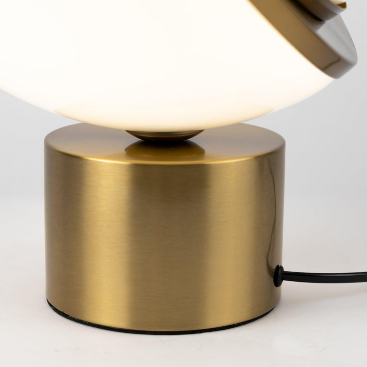 Crescent Table Lamp | Kalsten