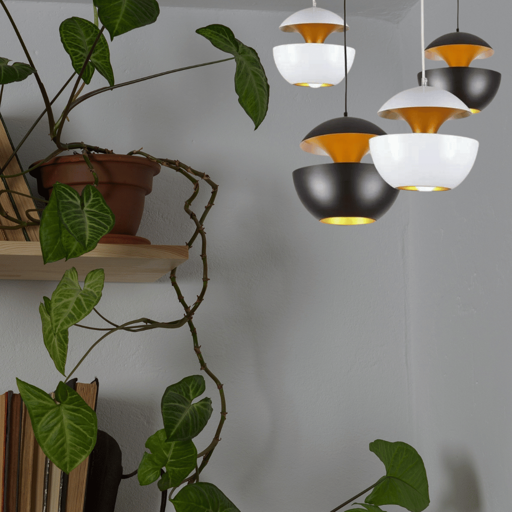 GoldGlow - Luxury Gold Pendant Lamp for Stylish Dining Areas Kalsten