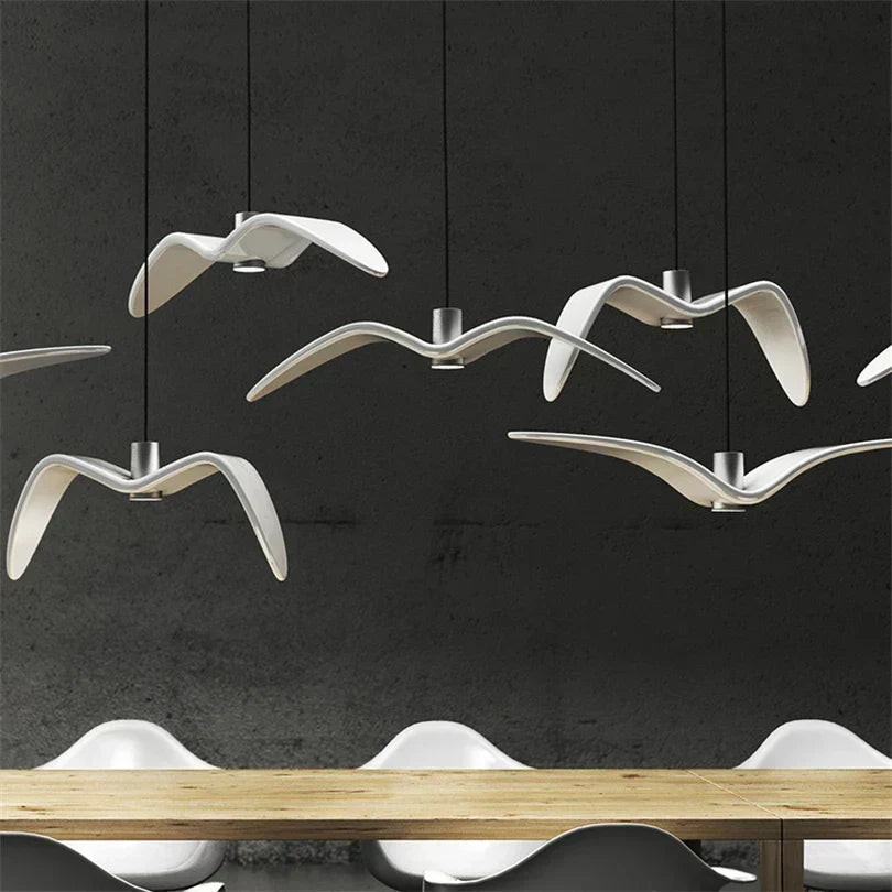 Kalsten | BeakBrilliance - Design Bird Lamp for Unique Interiors