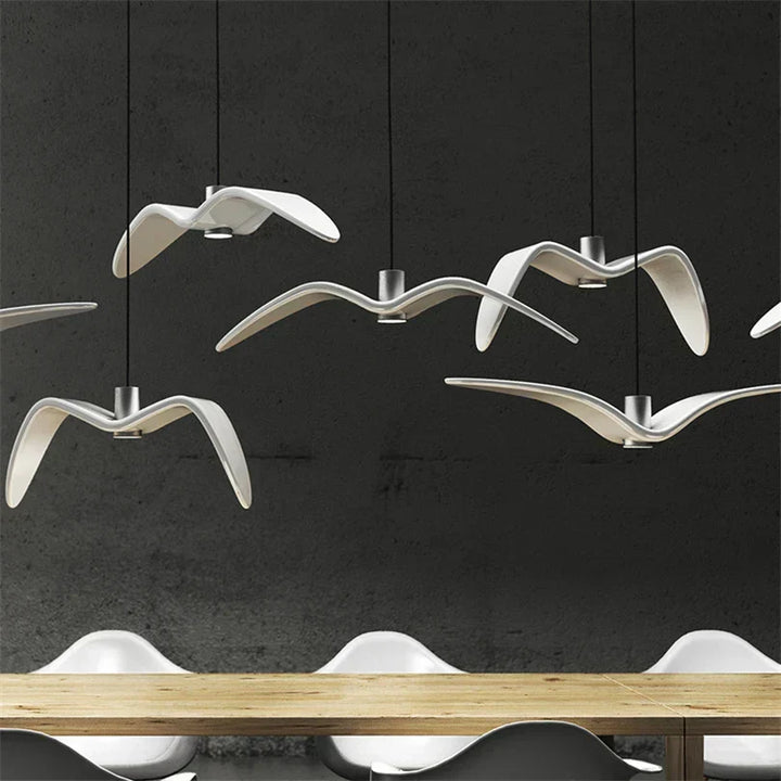 Kalsten | BeakBrilliance - Design Bird Lamp for Unique Interiors