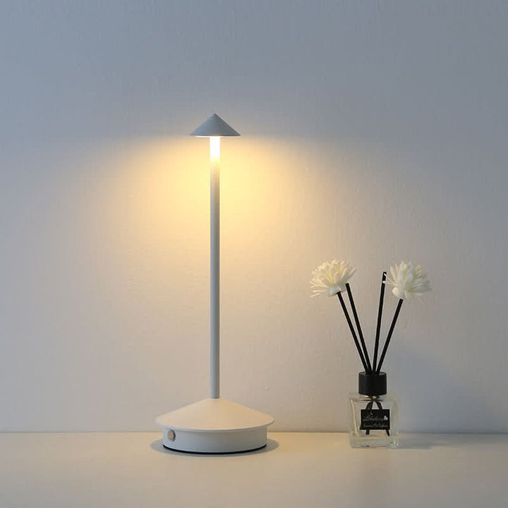 OxaLED Portable Cordless Rechargeable Table Lamp | Kalsten