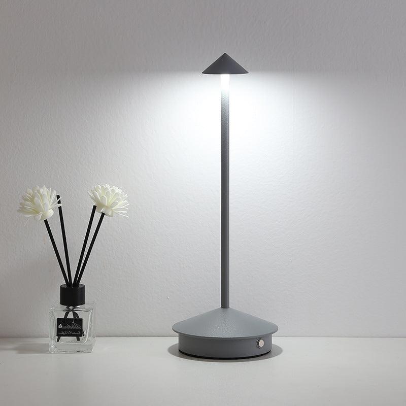Portable table lamp - Cordless lamp inspired by dimmable Pina Pro | Kalsten