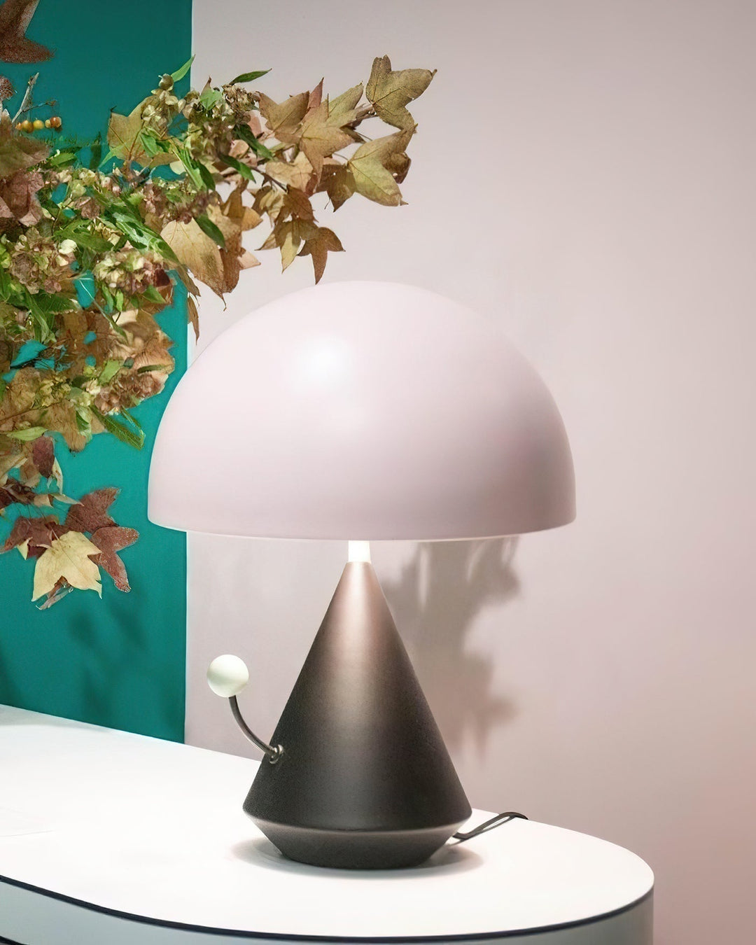 Divina Table Lamp | Kalsten