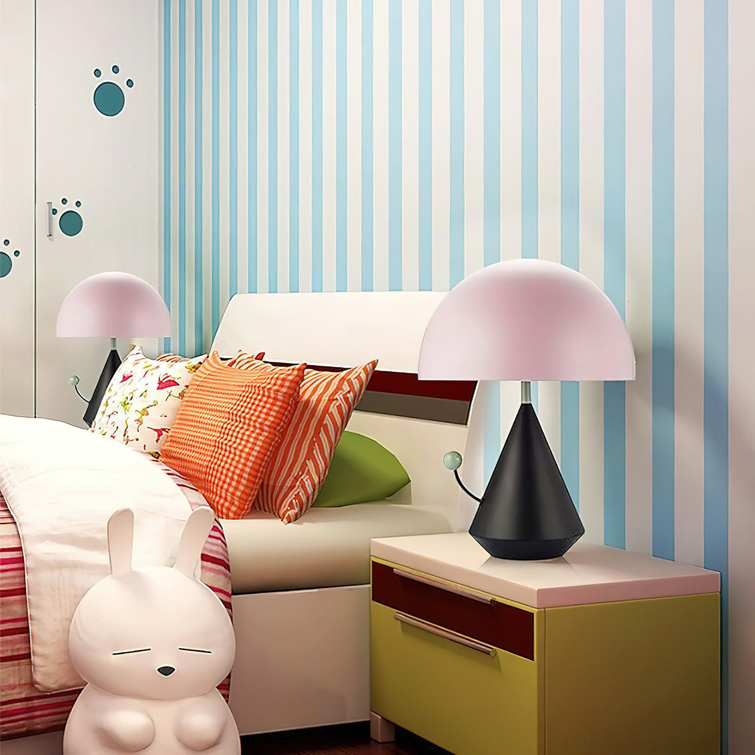 Divina Table Lamp | Kalsten