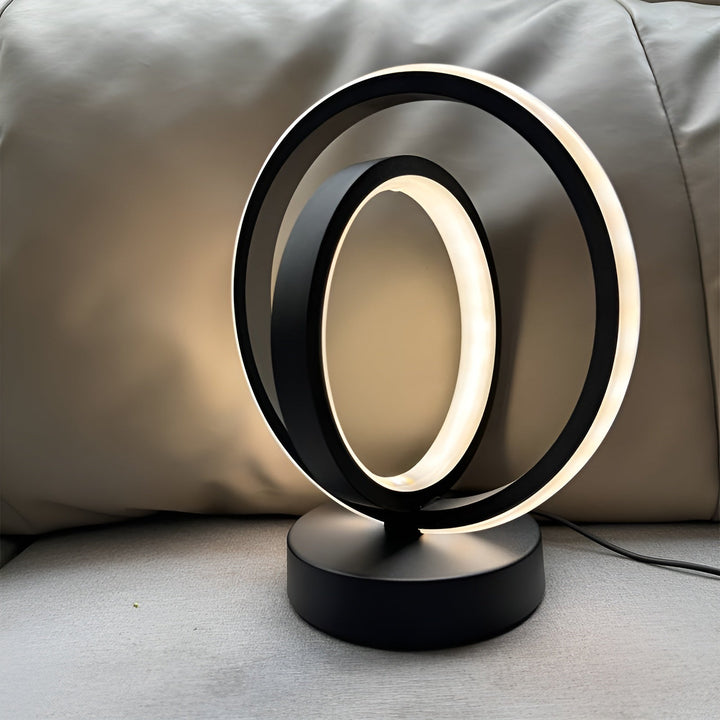 Modern Dimmable Table Lamp - Stylish Metal Design with USB Kalsten