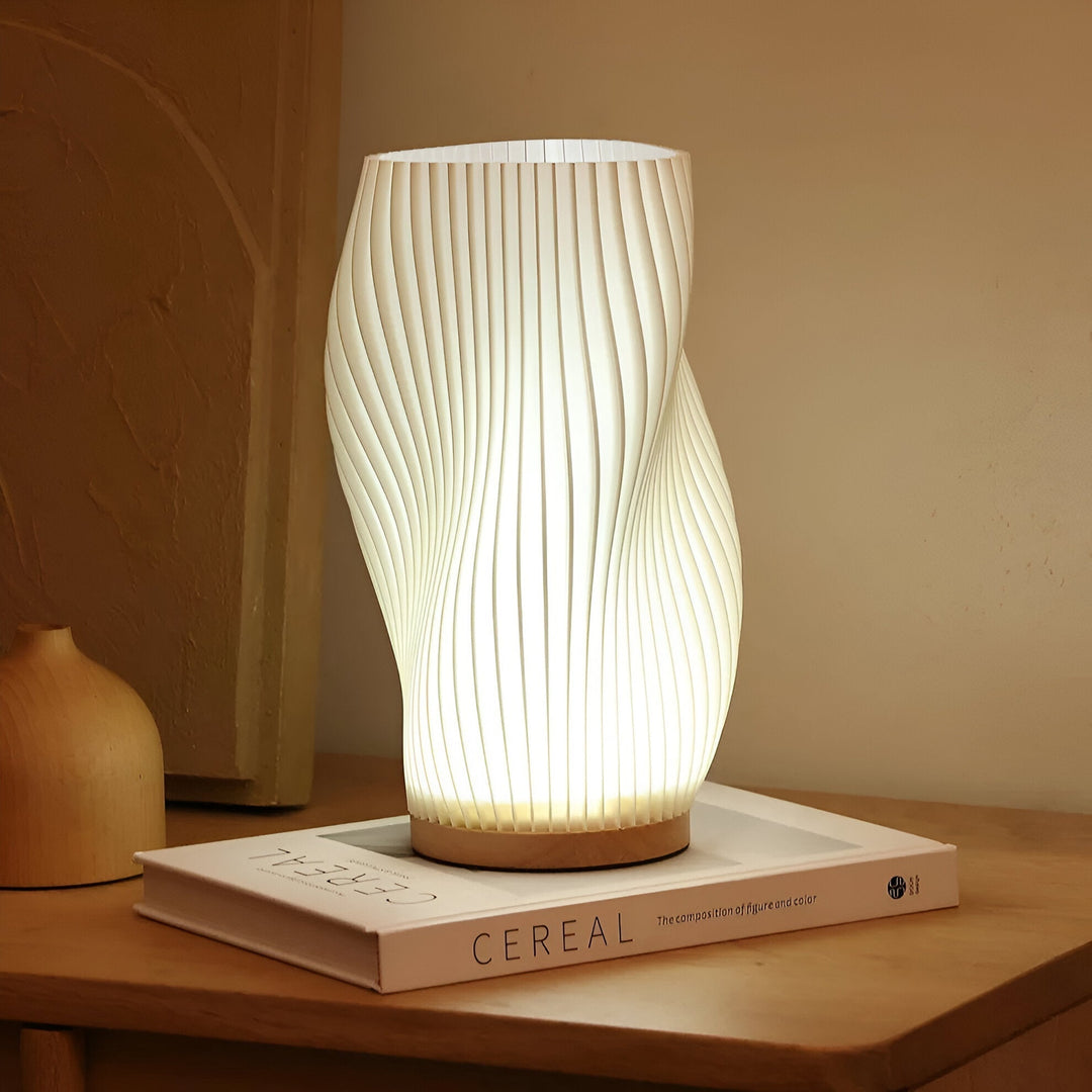 DreamWave - Modern cream-colored 3D wave lamp with elegant metal base | Kalsten