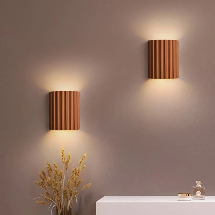 Modern Resin Indoor LED Wall Lamp Kalsten
