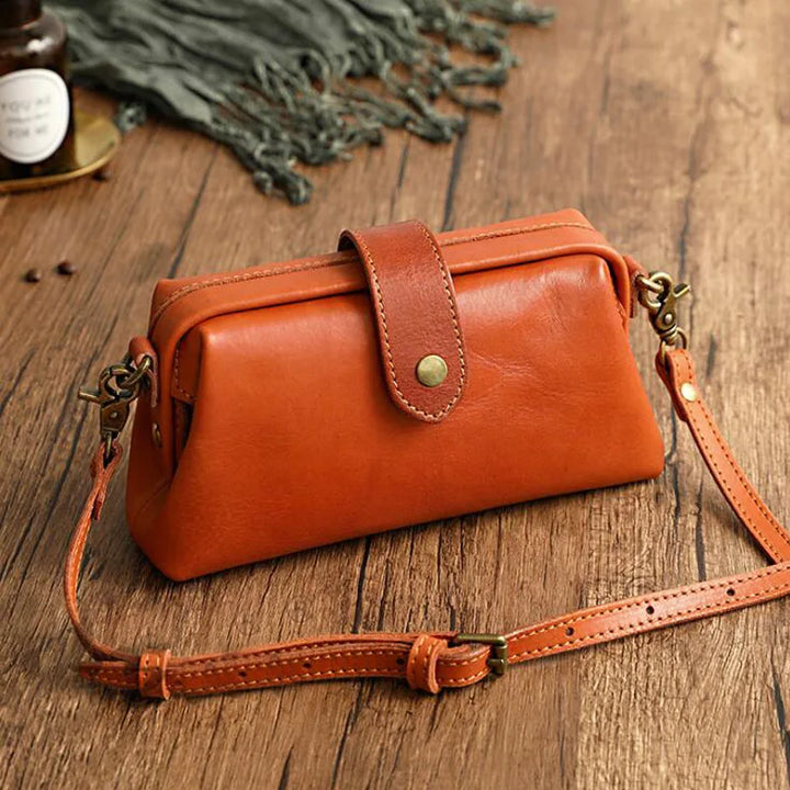 Norvella Shoulder Bag of Structured Imitation Leather for Women | Kalsten