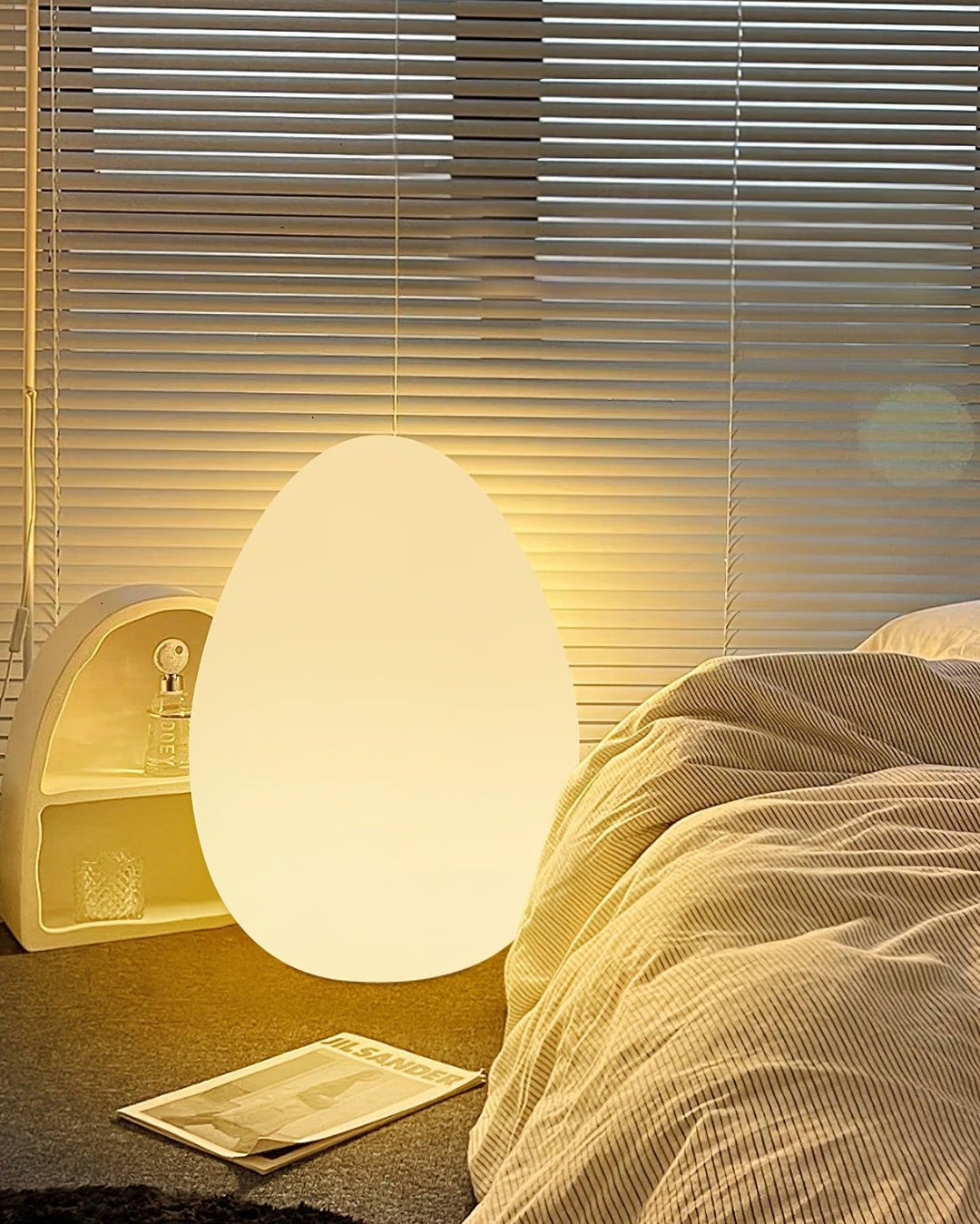 Egg Table Lamp | Kalsten