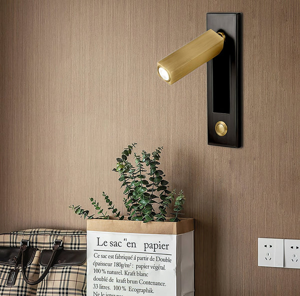 Minimalist LED wall lamp – Modern wall light with a simple design for indoor use | Kalsten