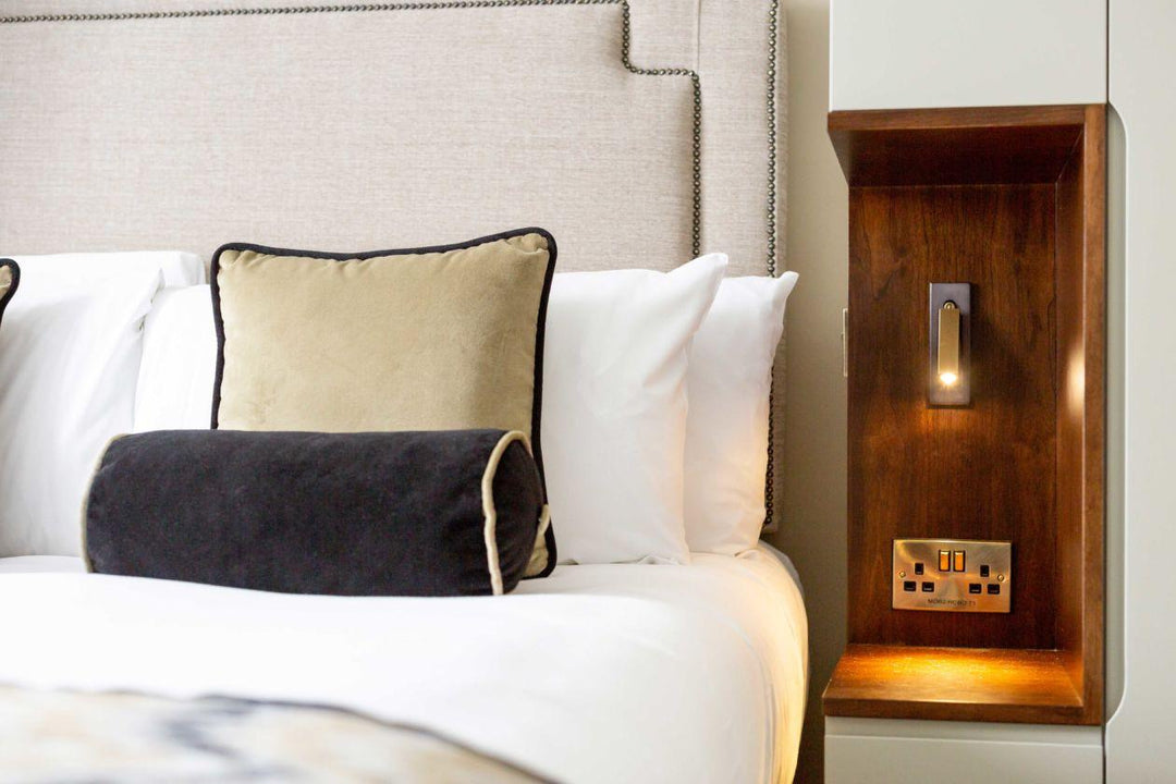 Embedded Bedside Lamp bracket Sconce | Kalsten