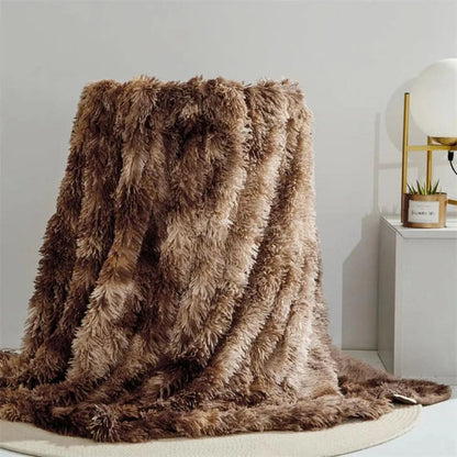 Skanto | Plush Faux Fur Throw with Silky Feel & Elegant Drape