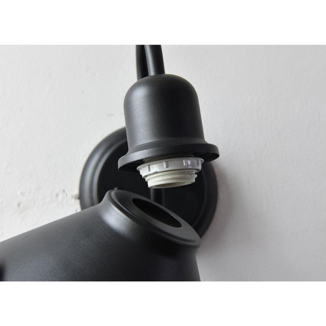 Fable Outdoor Wall Lamp | Kalsten