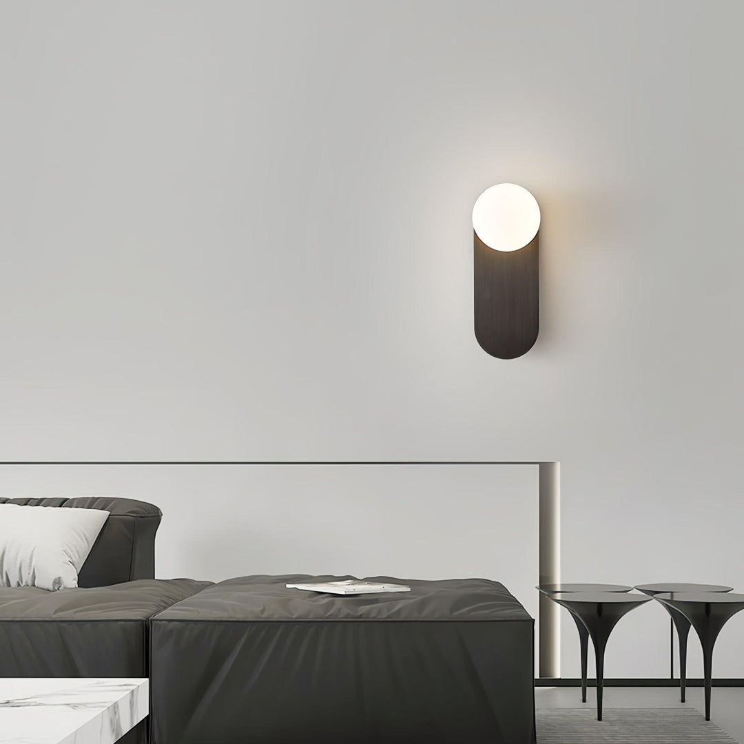 Flat Base Globe Wall-mounted lamp Sconce | Kalsten