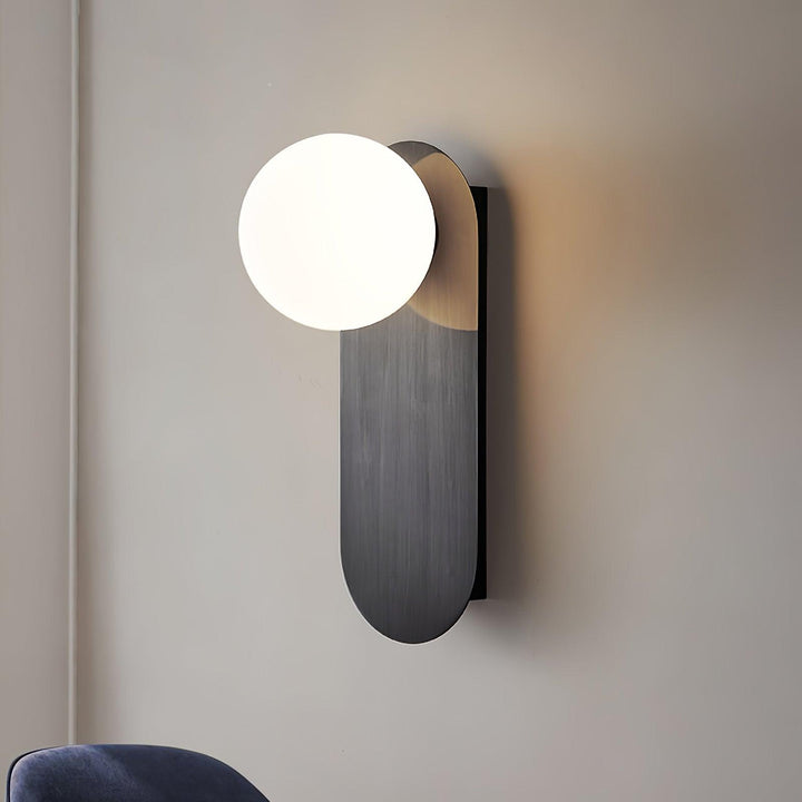 Flat Base Globe Wall-mounted lamp Sconce | Kalsten