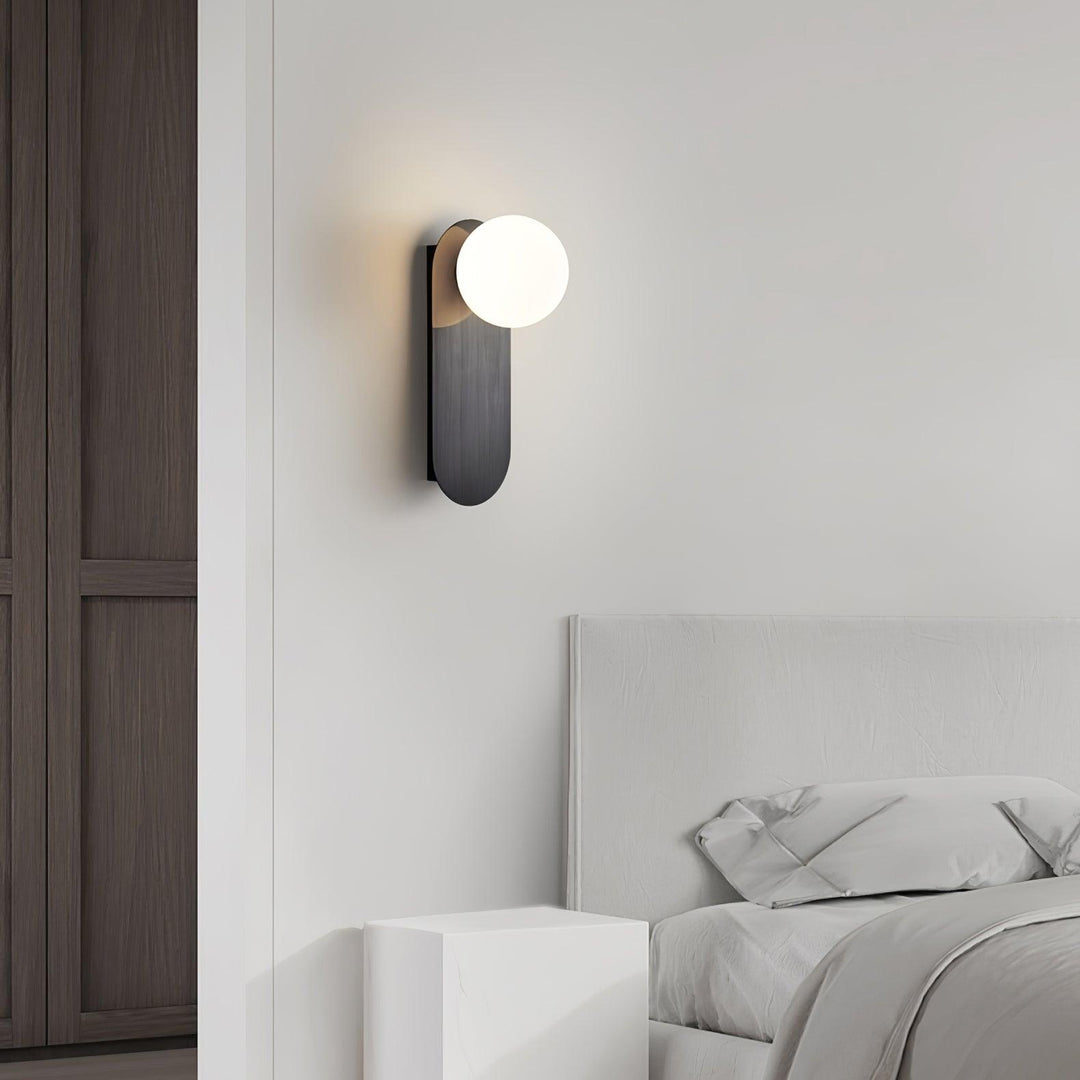 Flat Base Globe Wall-mounted lamp Sconce | Kalsten