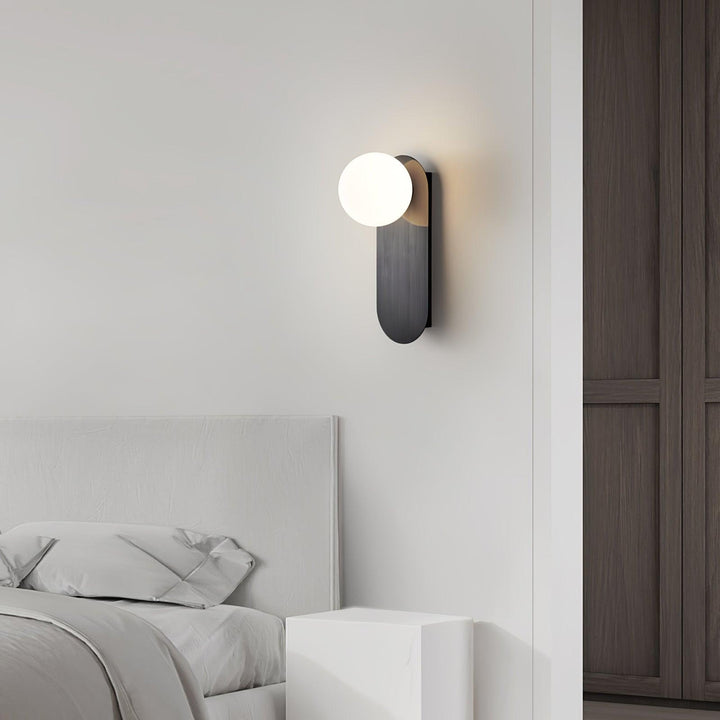 Flat Base Globe Wall-mounted lamp Sconce | Kalsten