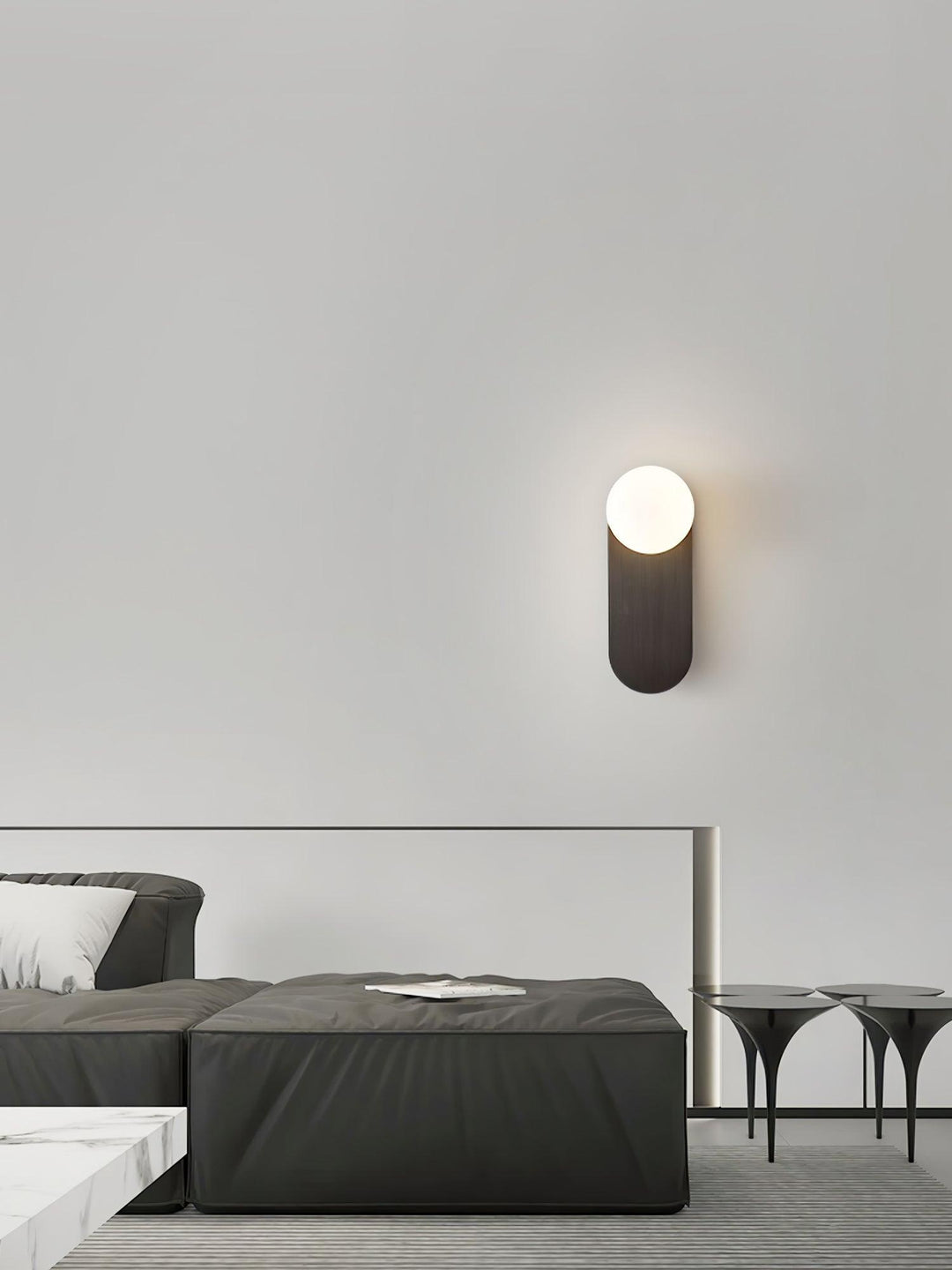Flat Base Globe Wall-mounted lamp Sconce | Kalsten