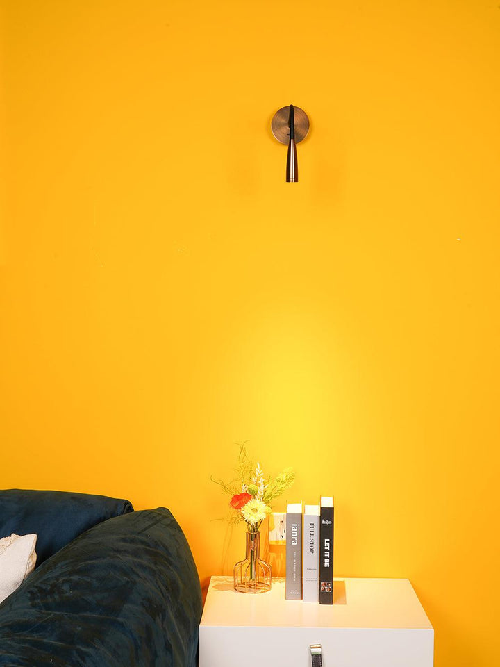 Flexi Hose Sconce Wall Light | Kalsten