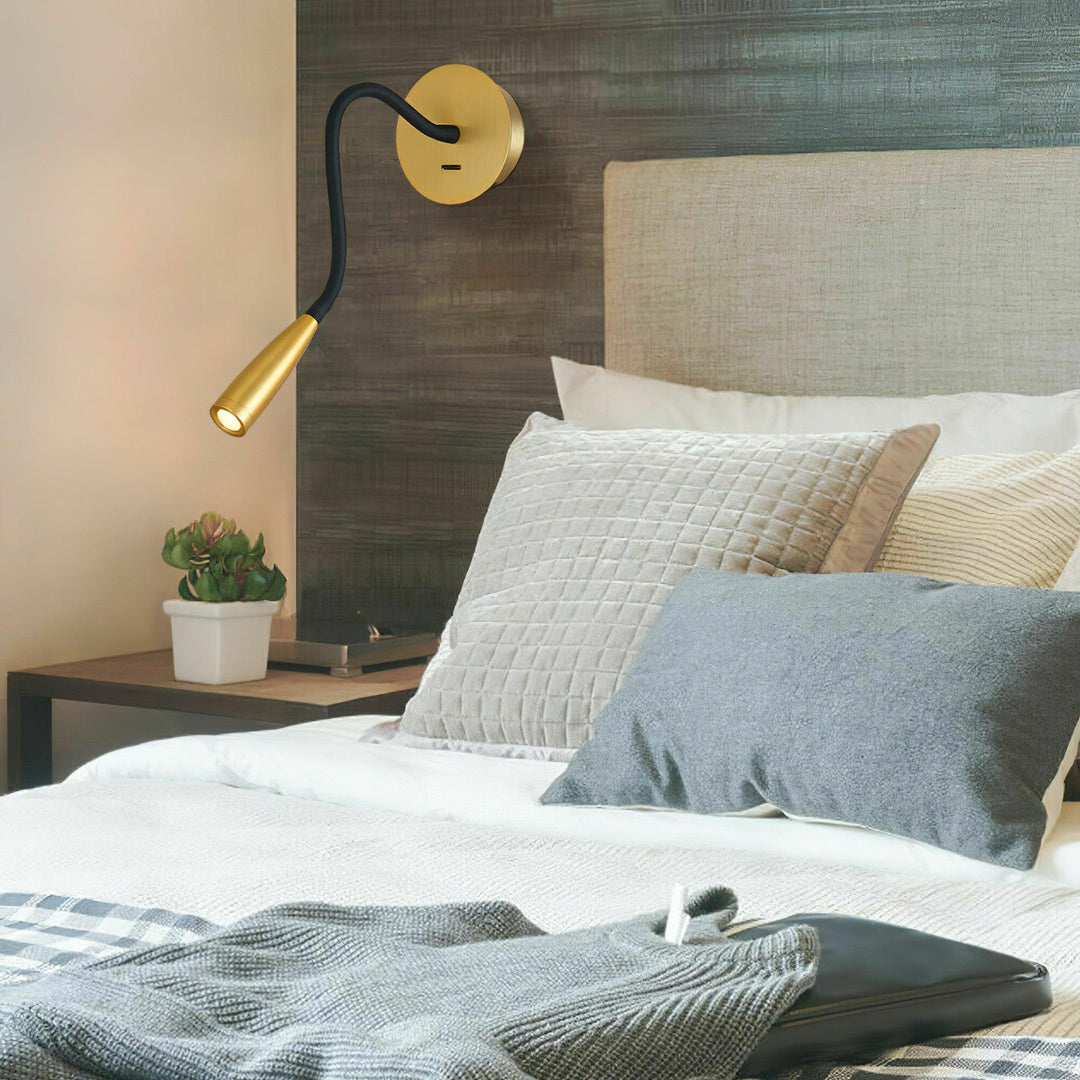 Flexi Hose Sconce Wall Light | Kalsten