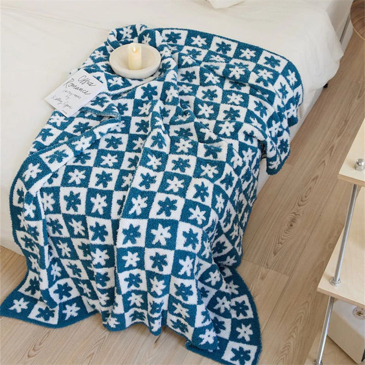 Checkerboard Daisy Throw Blanket – Soft Microfiber, Lightweight, 51 x 63, Machine Washable Cozy Blanket for Home and Pets 4