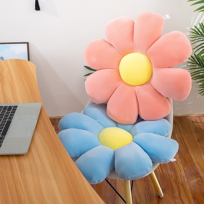 Flower-shaped cushions | Kalsten