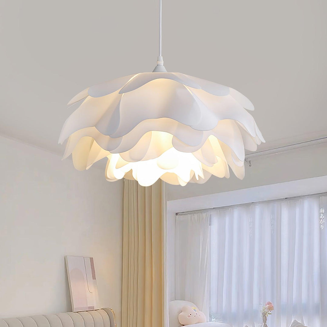 Flower Shaped White Drop light Pendant Lamp | Kalsten