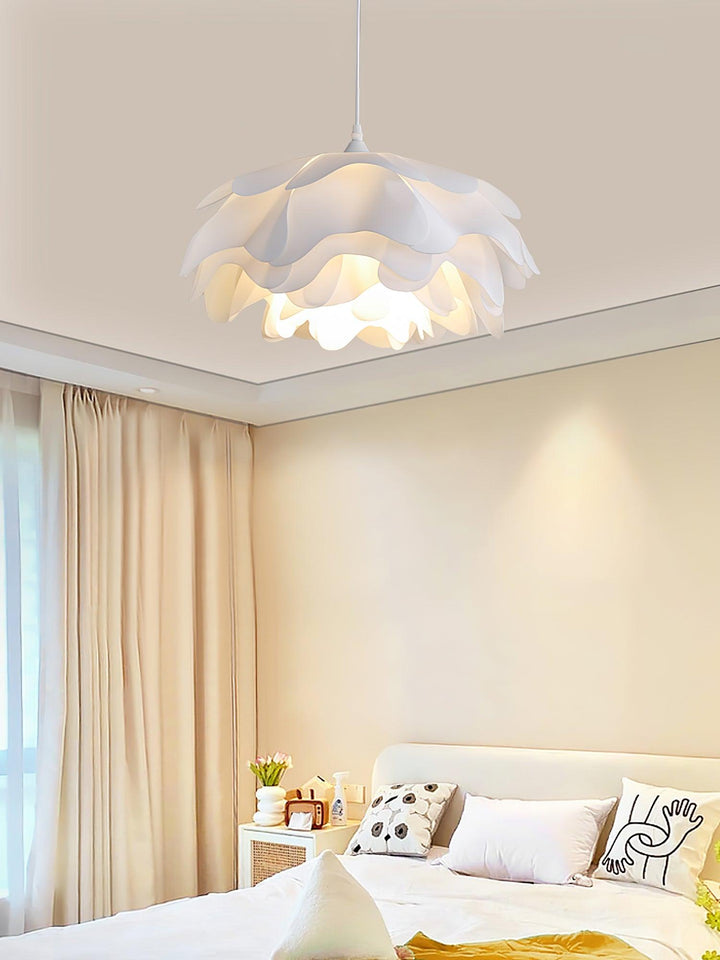 Flower Shaped White Drop light Pendant Lamp | Kalsten