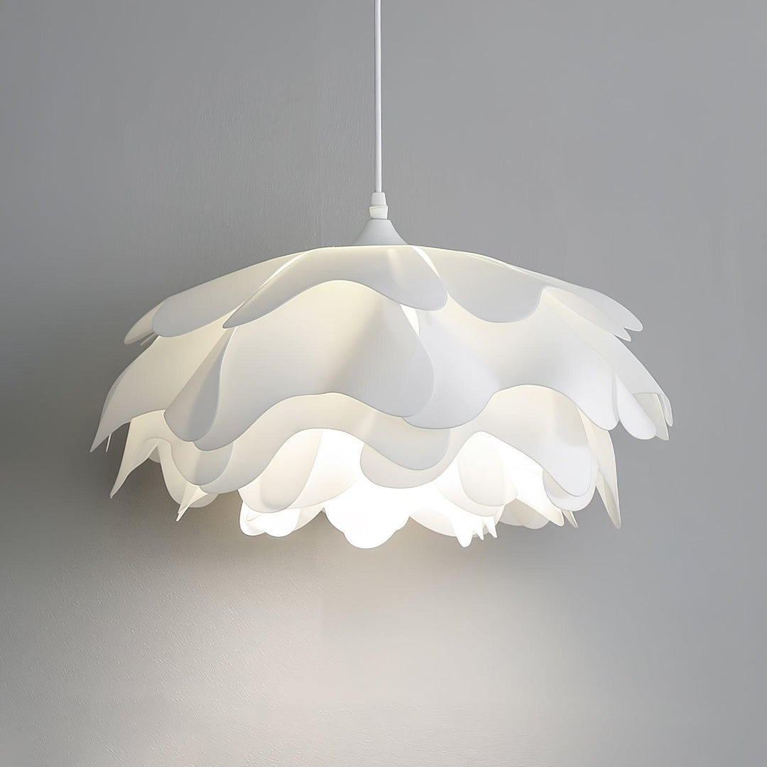 Flower Shaped White Drop light Pendant Lamp | Kalsten