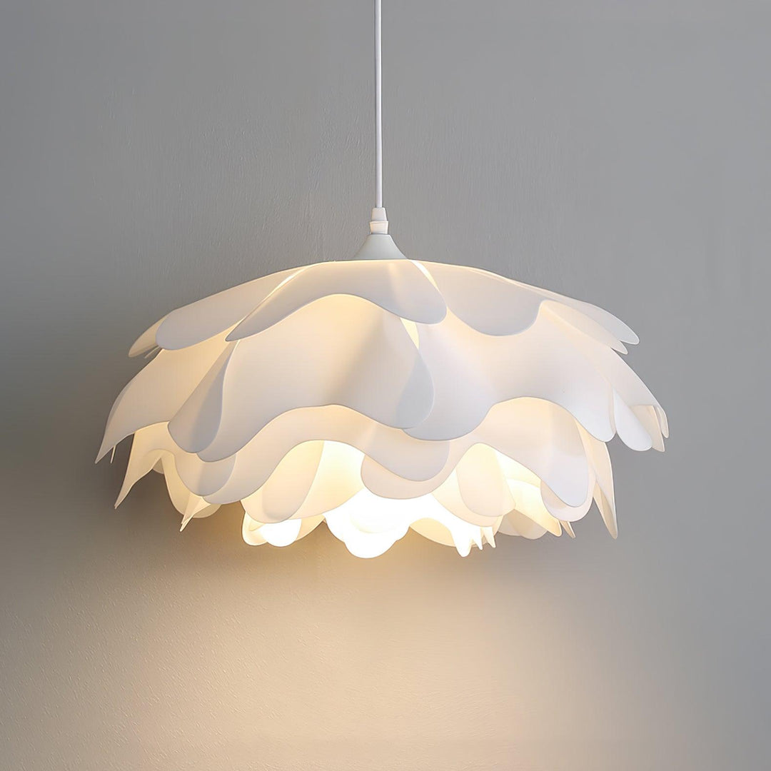 Flower Shaped White Drop light Pendant Lamp | Kalsten