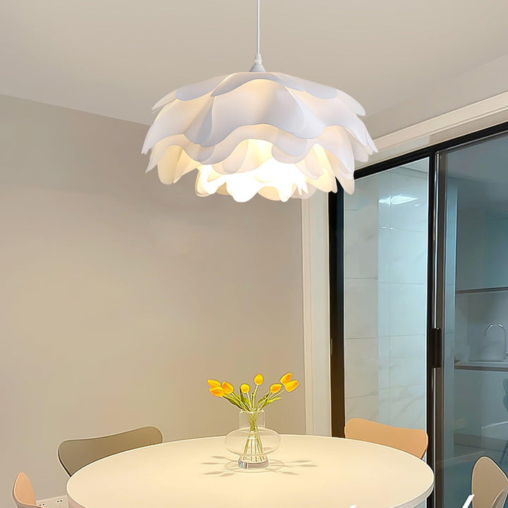 Flower Shaped White Drop light Pendant Lamp | Kalsten