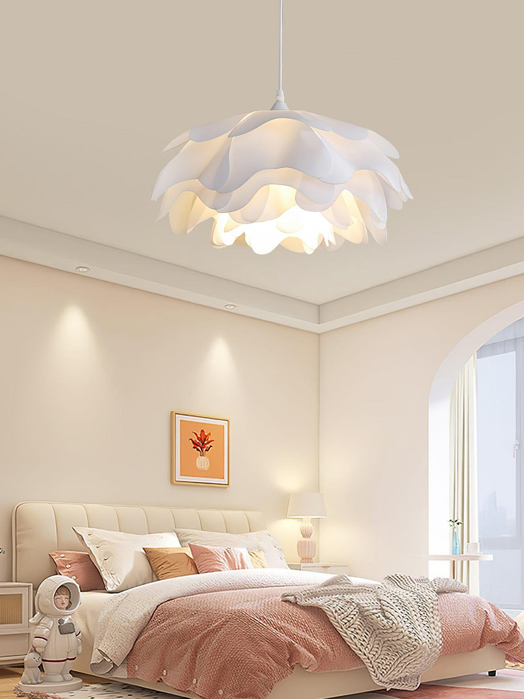 Flower Shaped White Drop light Pendant Lamp | Kalsten