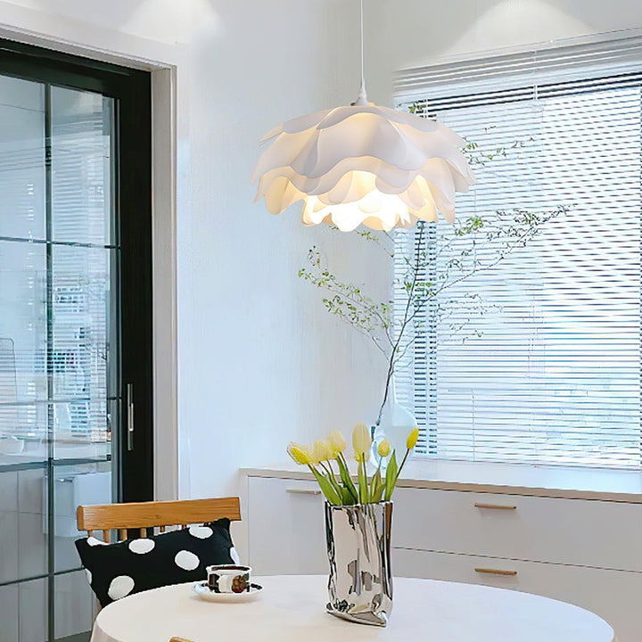 Flower Shaped White Drop light Pendant Lamp | Kalsten