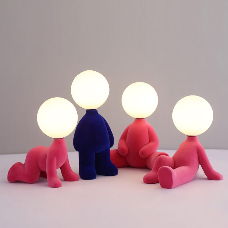 Fluffy Team Table Lamp | Kalsten