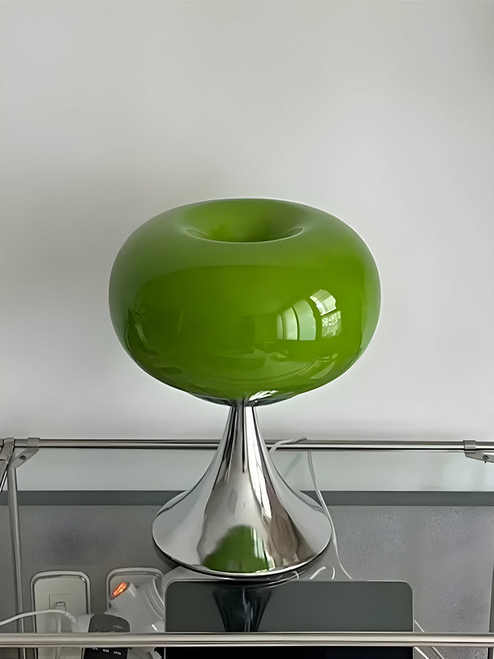 SereneCrystal Lamp - Elegant Retro Table Lamp | Kalsten