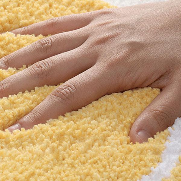 Fried Egg Shaped Rug | Kalsten