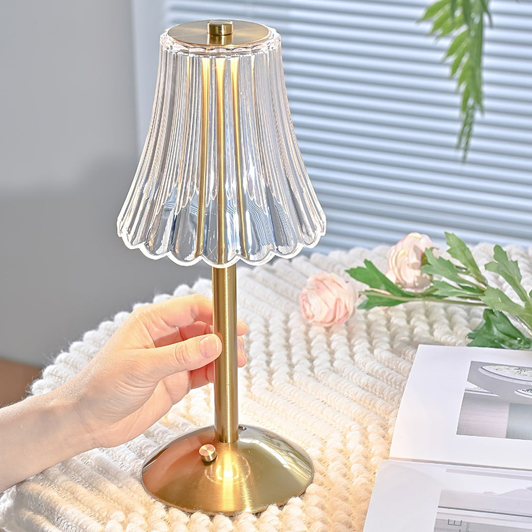RadiantGold – Elegant Portable Table Lamp | Kalsten