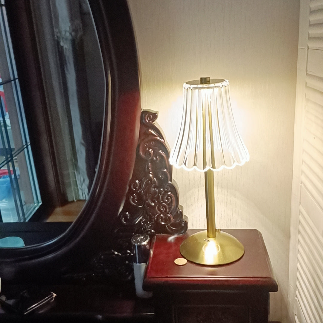 RadiantGold – Elegant Portable Table Lamp | Kalsten