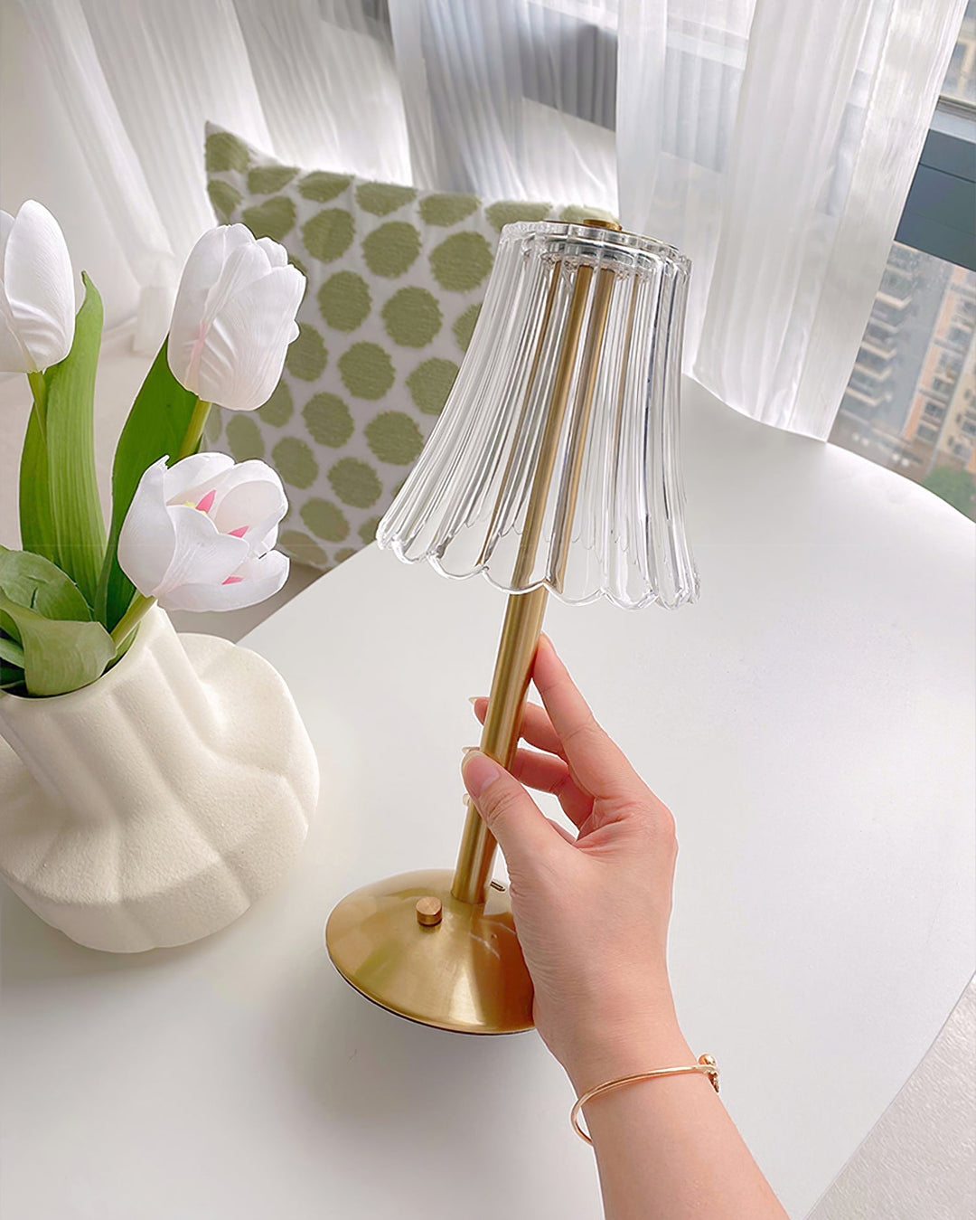RadiantGold – Elegant Portable Table Lamp | Kalsten