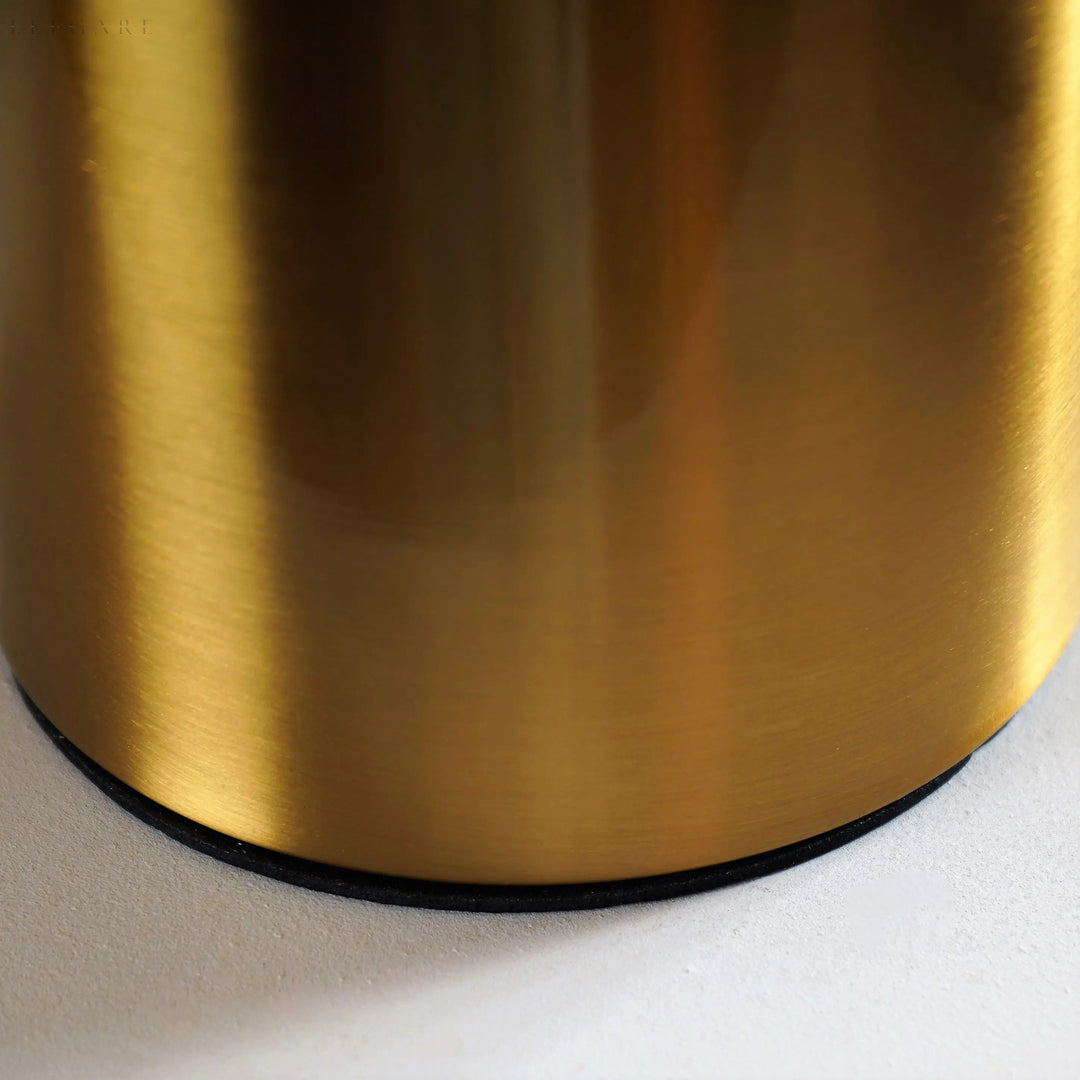 Elegant Gold Table Lamp With LED, Scandinavian Design For Cozy Interior Kalsten