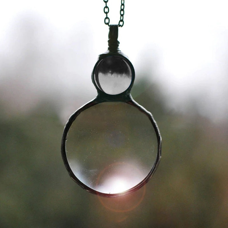 Skanto | Magnifying Necklace