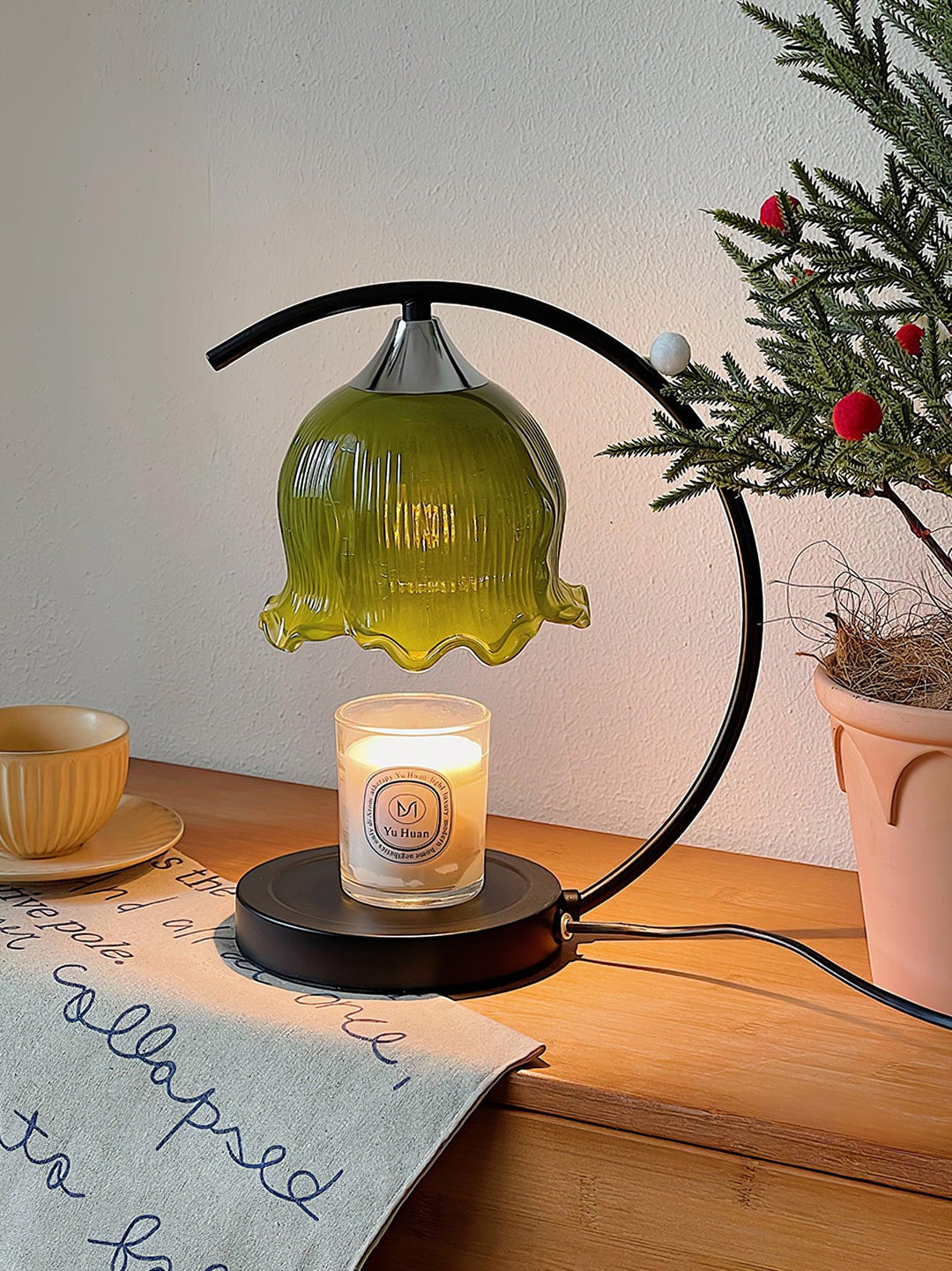 Green Aroma Table Lamp | Kalsten