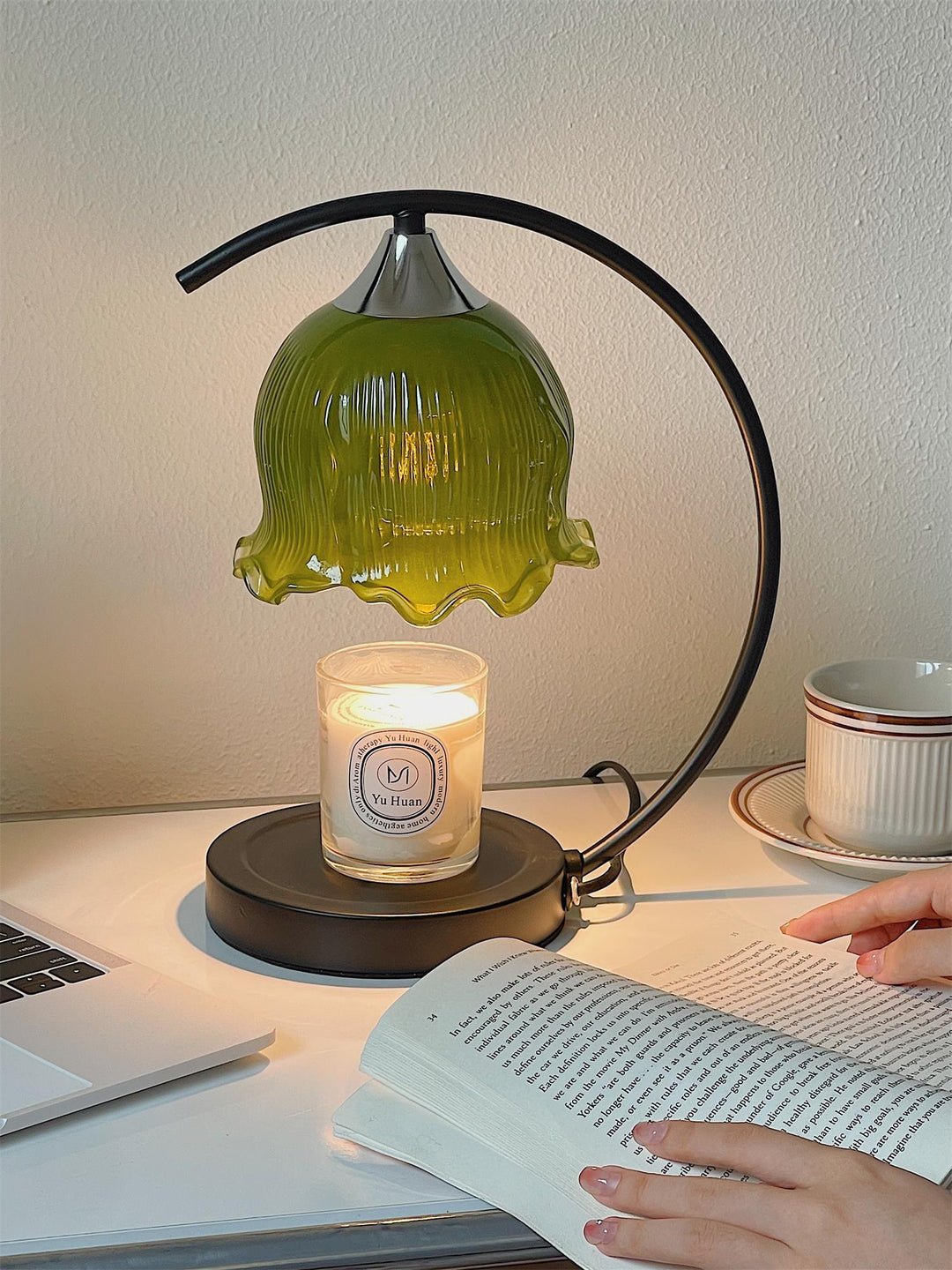 Green Aroma Table Lamp | Kalsten