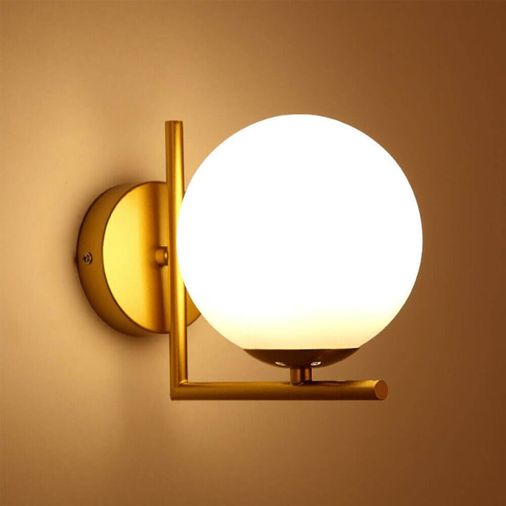 Gold Wall Light | Kalsten