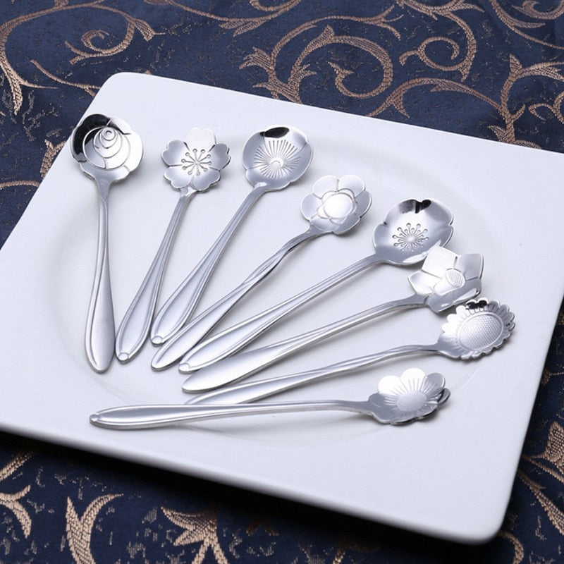 Kalsten | 8-piece stainless steel teaspoon set with flower design