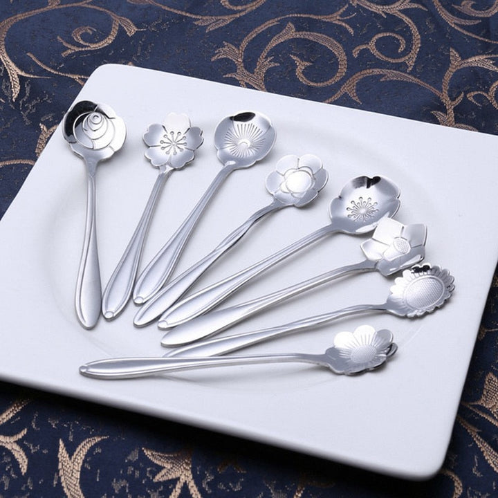 Kalsten | 8-piece stainless steel teaspoon set with flower design