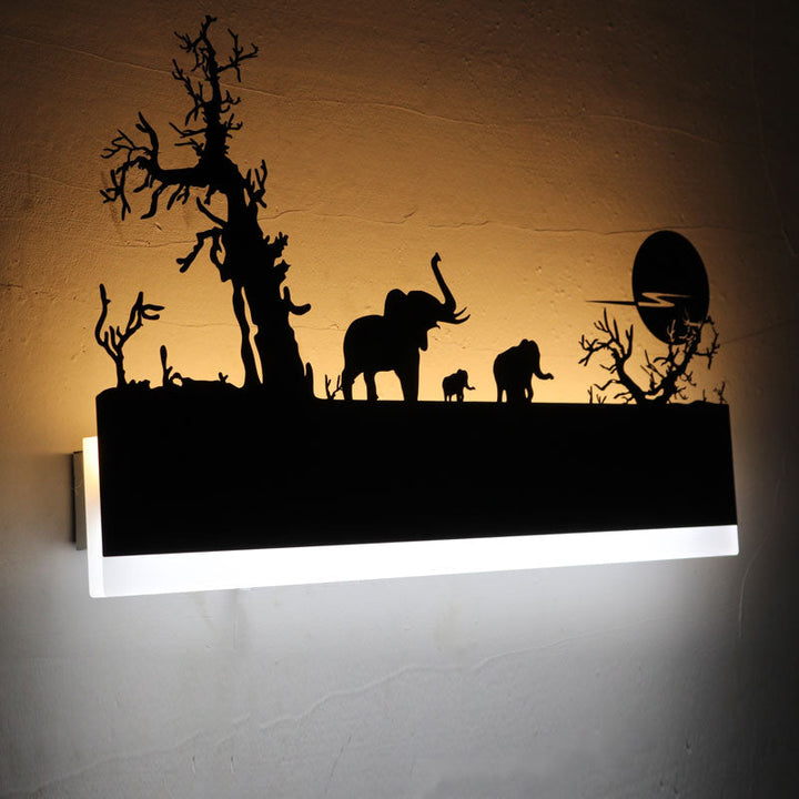 Wall lamp with versatile design | Kalsten