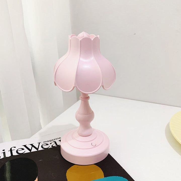 Retro Lotus Desktop Lamp | Kalsten